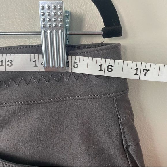 EUC, Eddie Bauer skirt, Size 6 - Picture 4 of 5